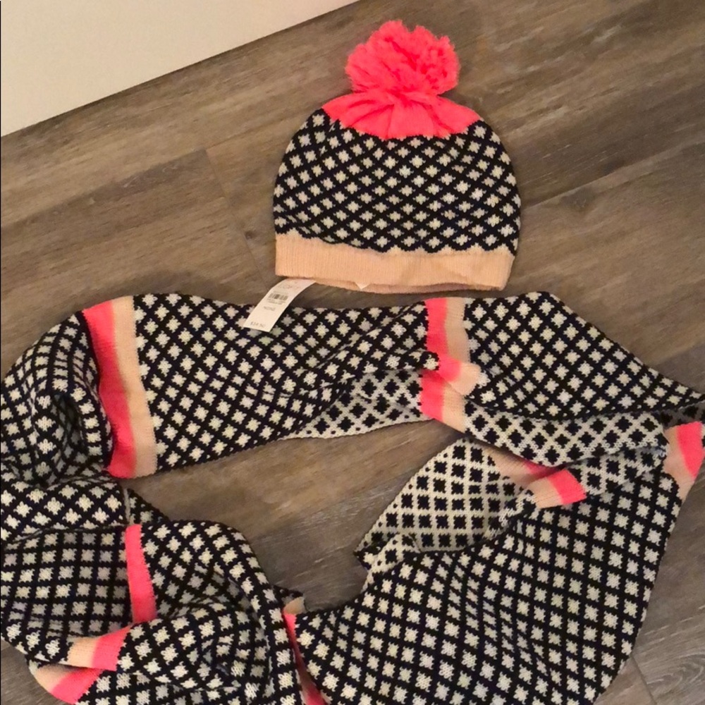 LOFT infinity scarf and matching hat.